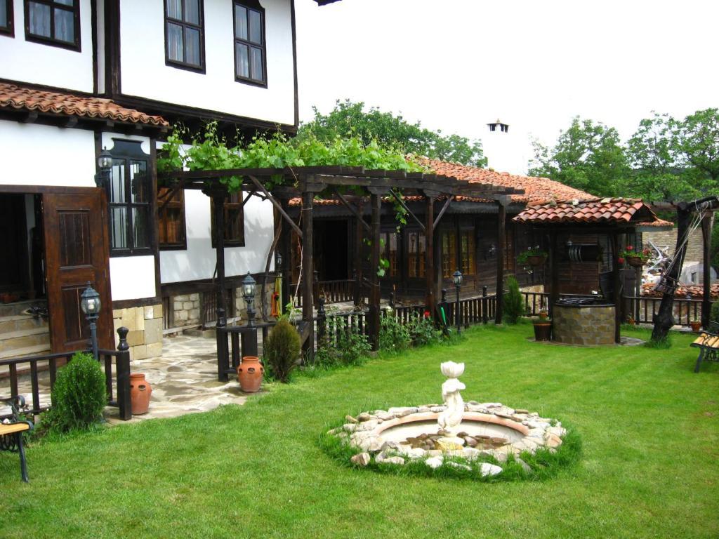 Sava Cupetsa Guest House Zheravna Extérieur photo